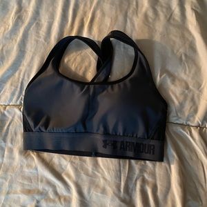Underarmour sports bra
